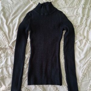 American Eagle Black Turtleneck Sweater